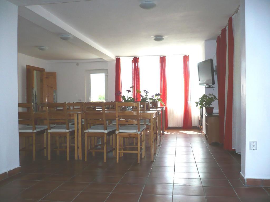 Hotel Pensiunea Tiuta Corbeni Exteriér fotografie